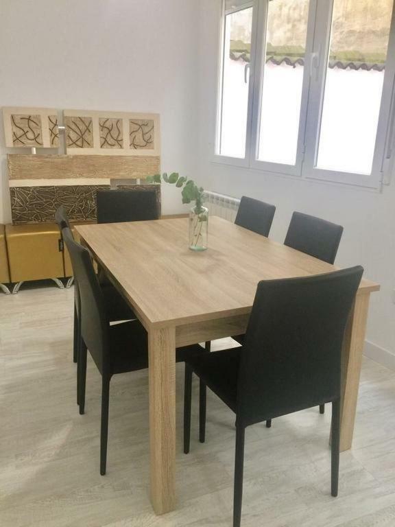 Apartamento Avenida De Portugal Logroño Exterior foto